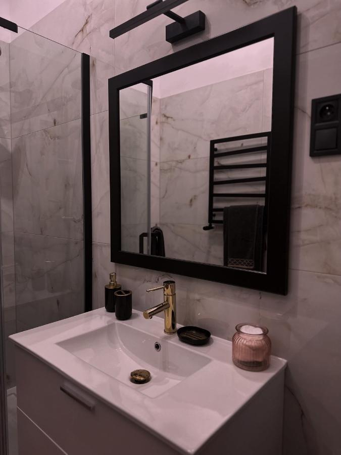 Loft Przy Placu Niepodleglosci Apartment Jelenia Gora Ngoại thất bức ảnh