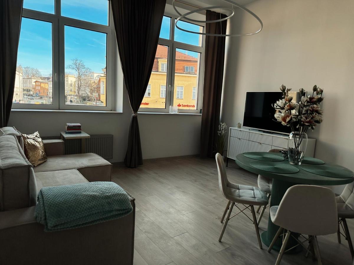 Loft Przy Placu Niepodleglosci Apartment Jelenia Gora Ngoại thất bức ảnh
