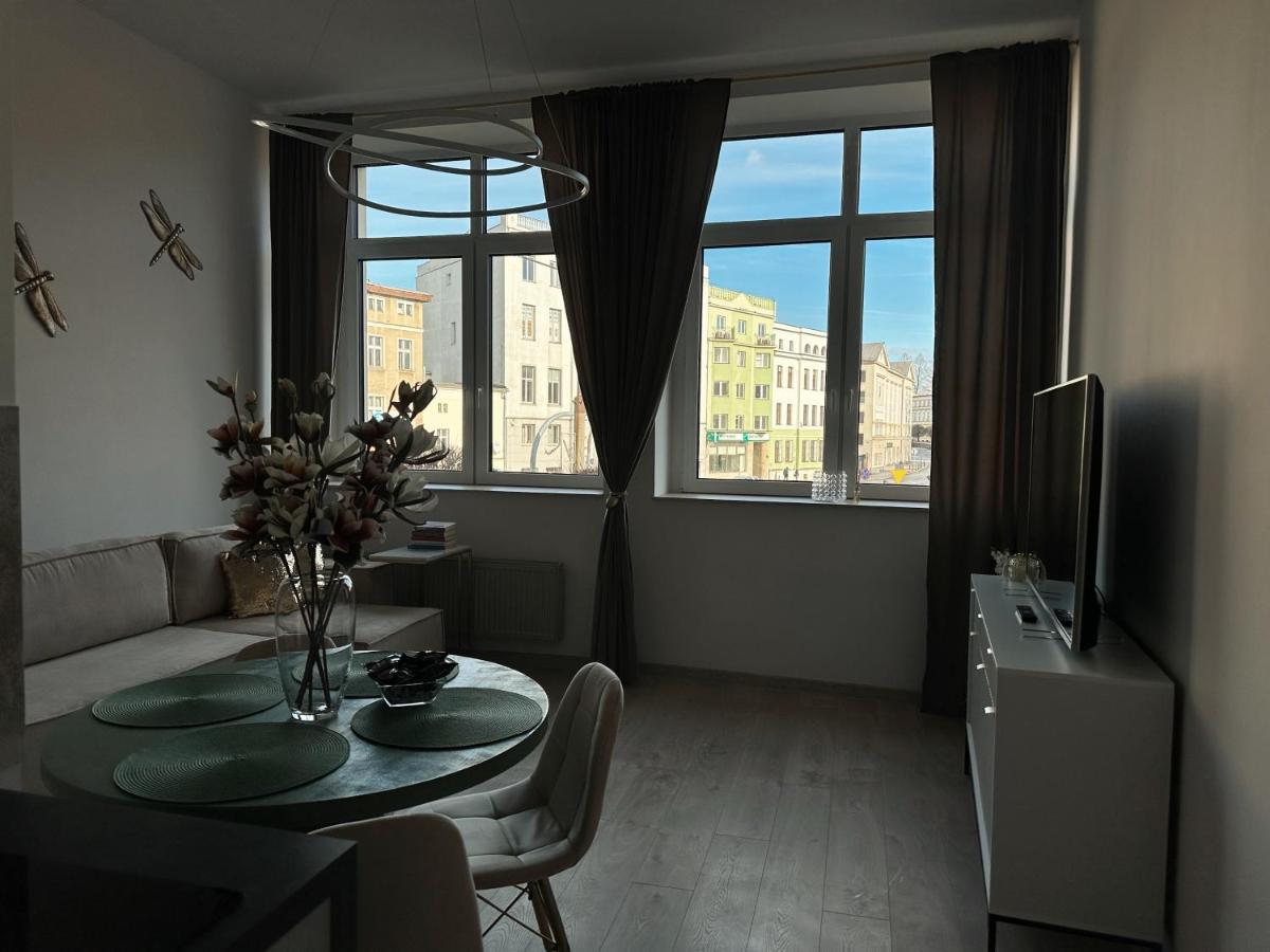 Loft Przy Placu Niepodleglosci Apartment Jelenia Gora Ngoại thất bức ảnh
